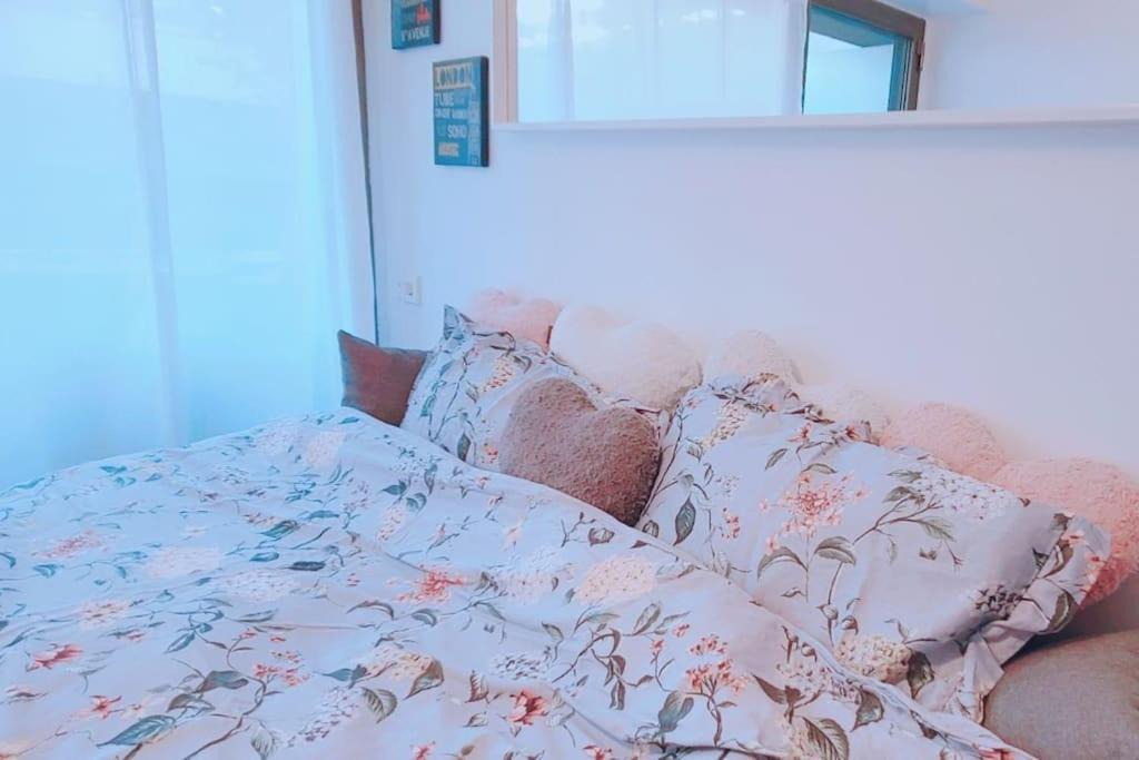 Photo of Bedroom in Chaillot