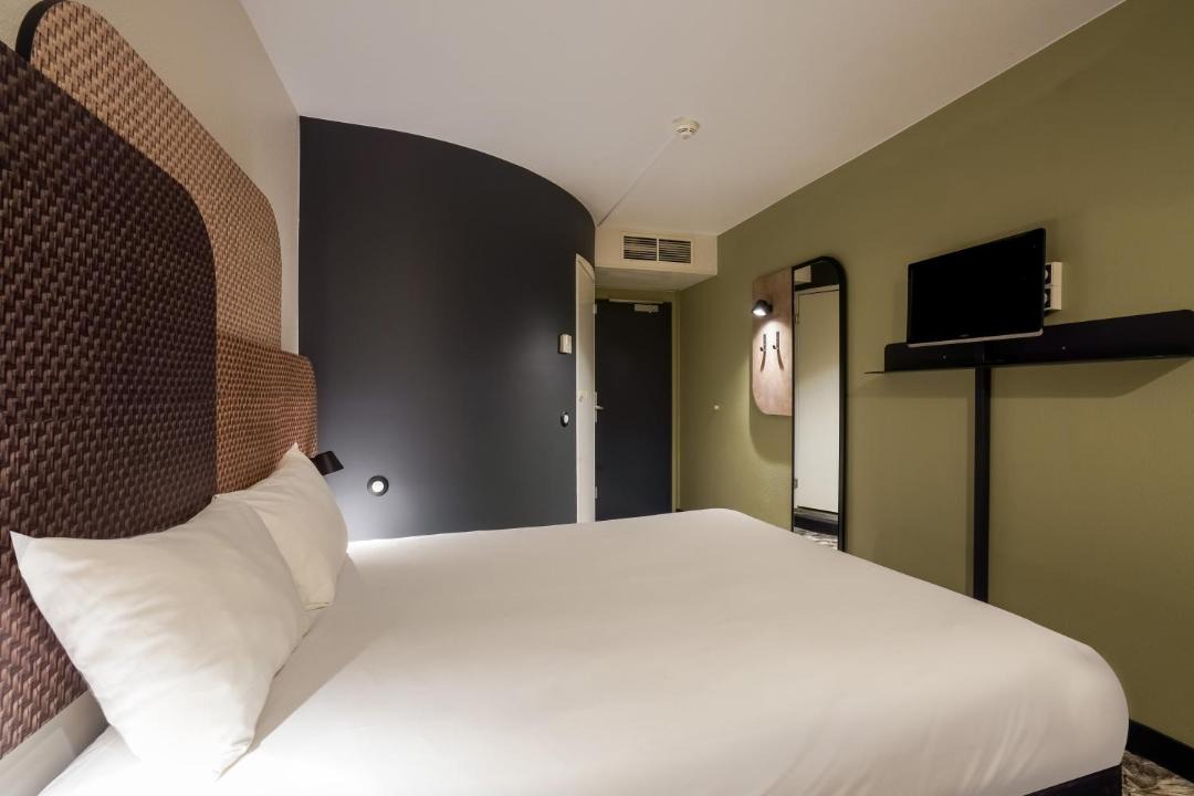 Photo of Bedroom in Roissy-en-France