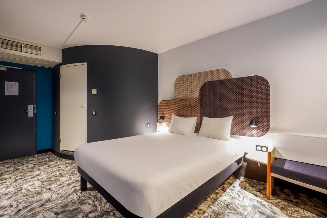 Photo of Bedroom in Roissy-en-France