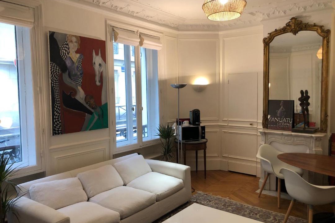 Photo of Livingroom in 16th Arrondissement