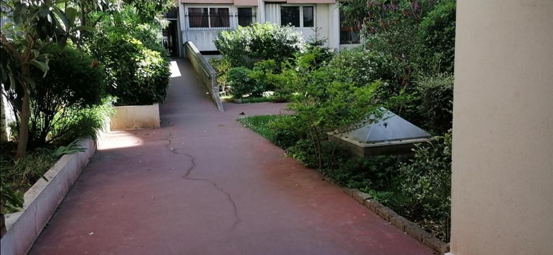 Photo of Others in Hopital Saint-Louis