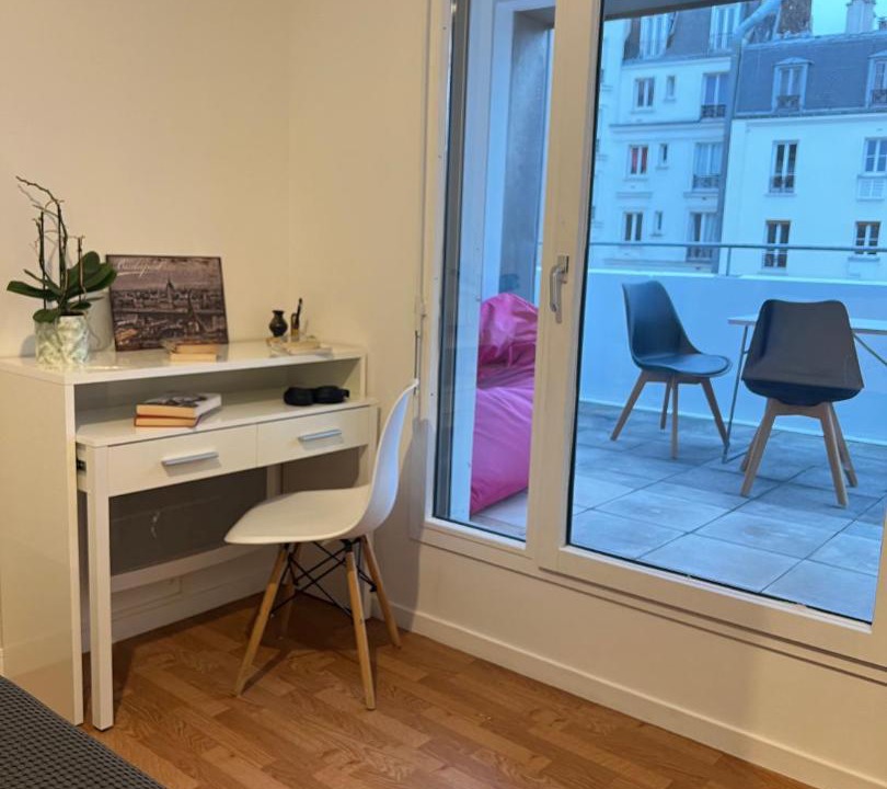 Photo of Livingroom in 12th Arrondissement