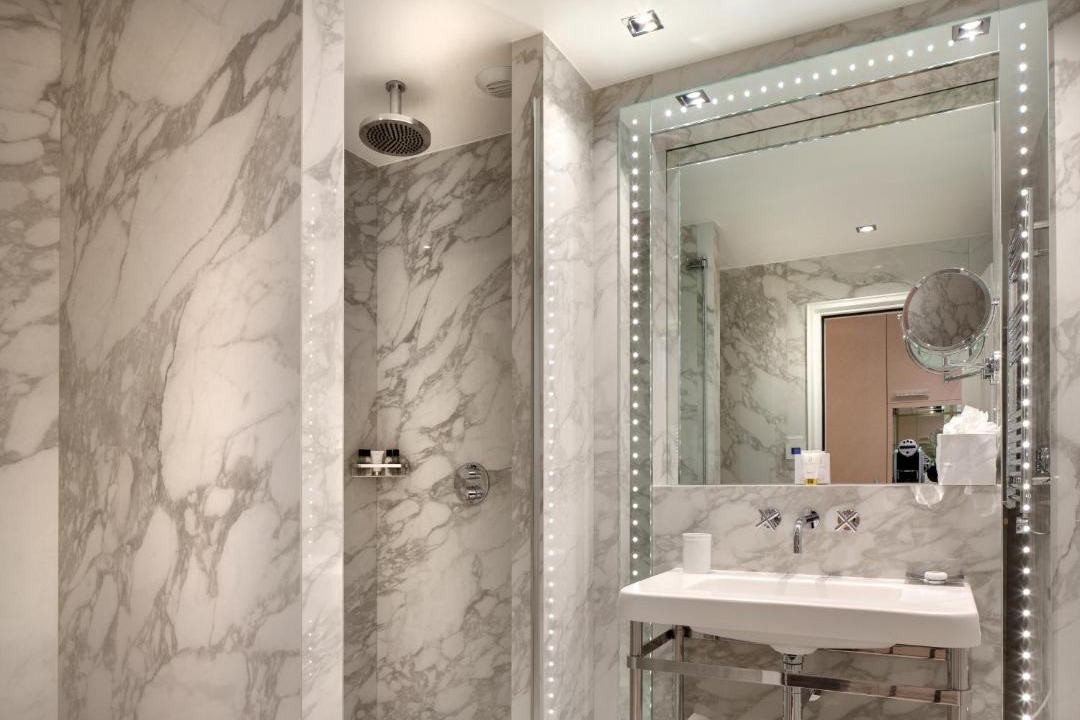 Photo of Bathroom in L'Europe