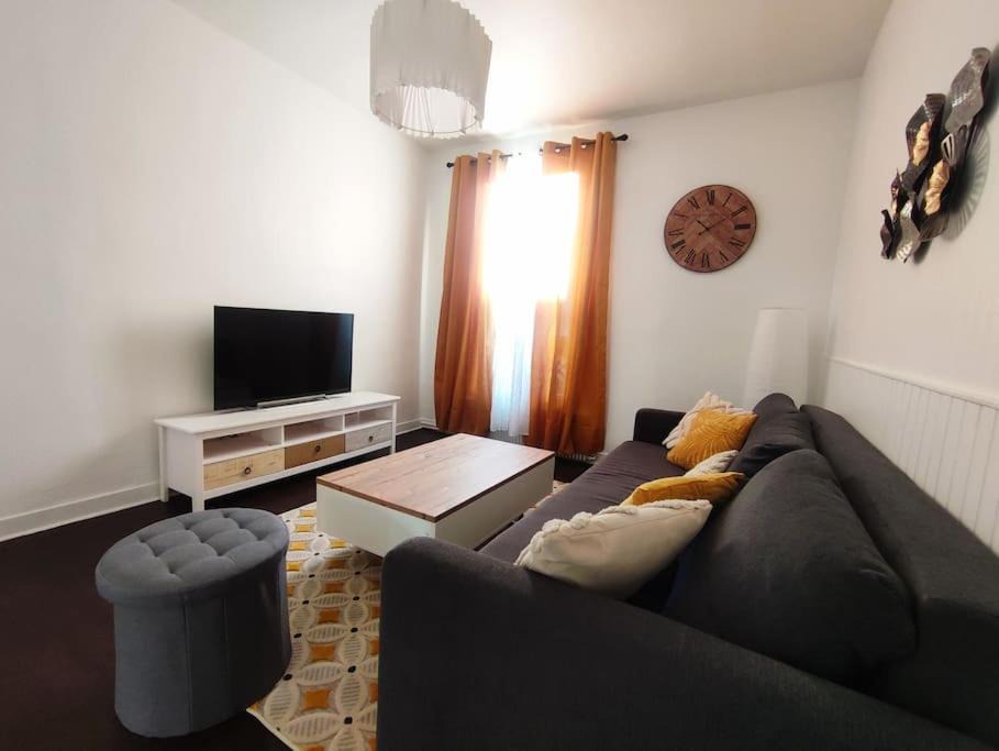 Photo of Livingroom in Asnieres-sur-Seine