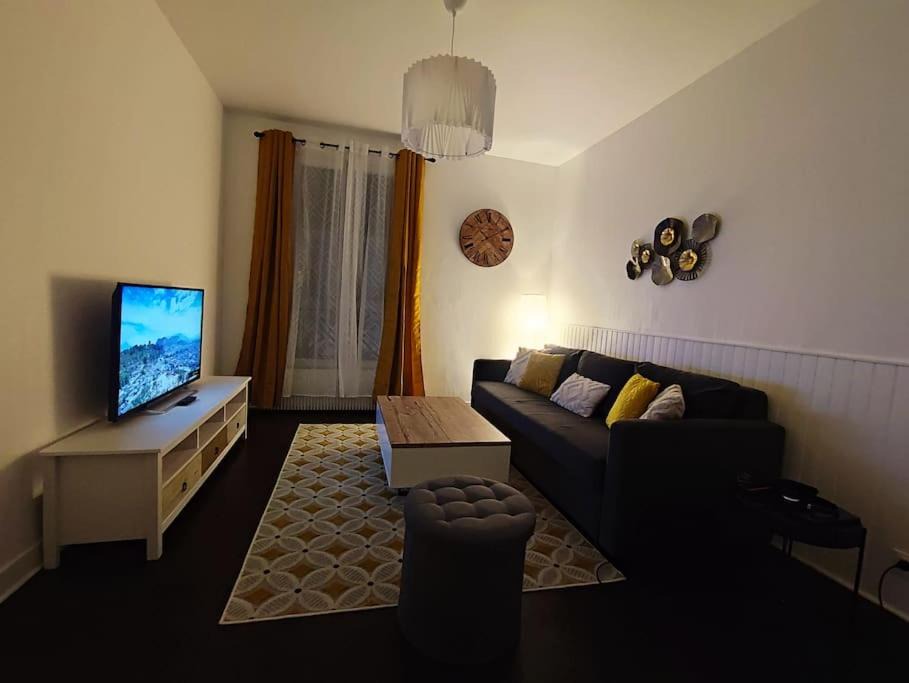 Photo of Livingroom in Asnieres-sur-Seine