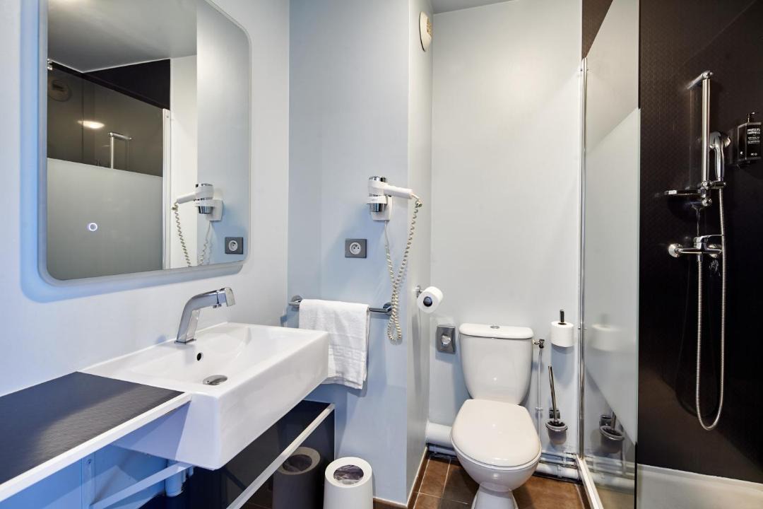 Photo of Bathroom in Adamville