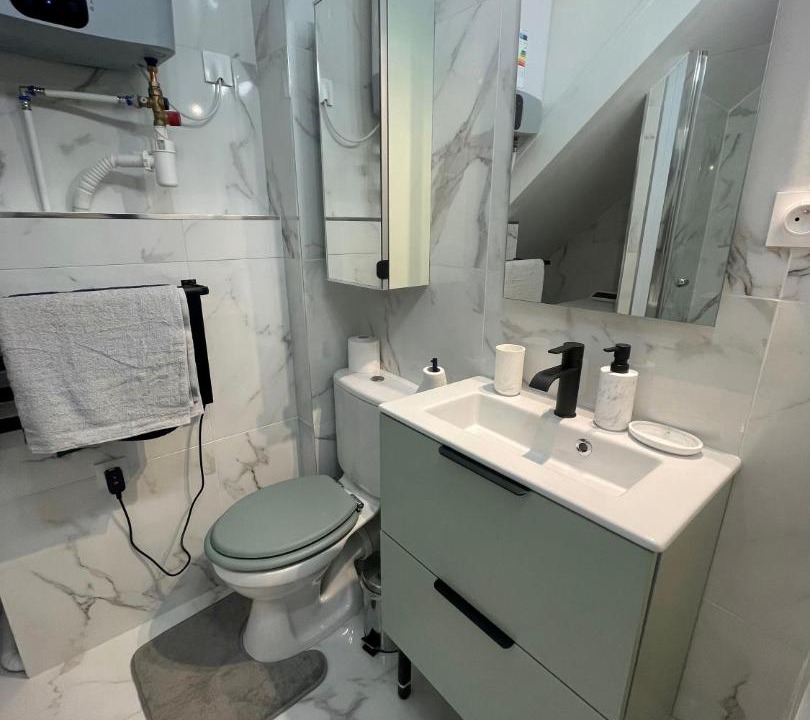 Photo of Bathroom in Vignerons