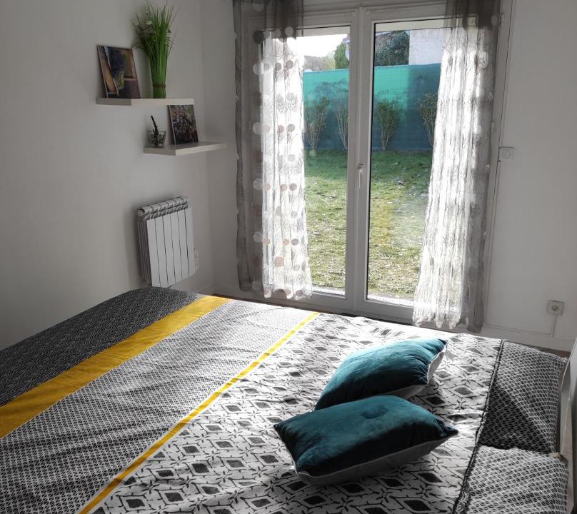 Photo of Bedroom in Chelles