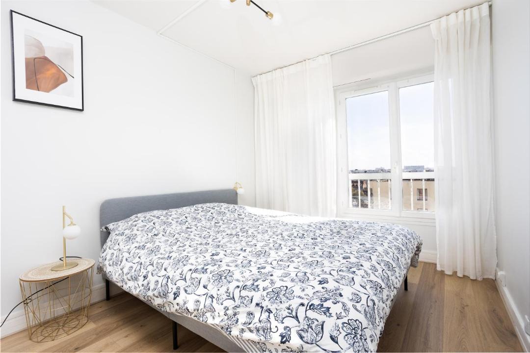Photo of Bedroom in Vanves