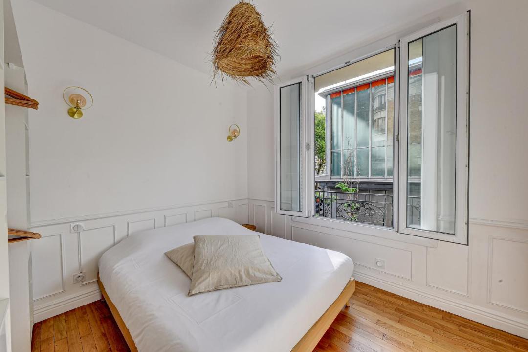 Photo of Bedroom in Clichy