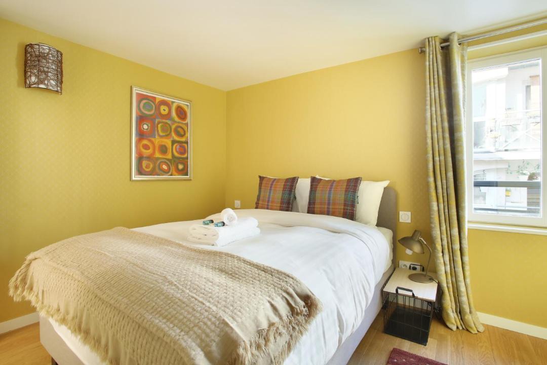 Photo of Bedroom in 3rd Arrondissement