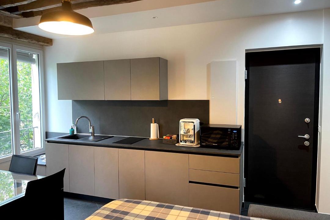 Photo of Kitchen in Quartier de la Folie-Mericourt