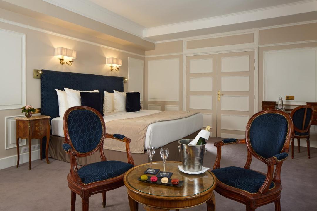 Photo of Bedroom in Chaillot
