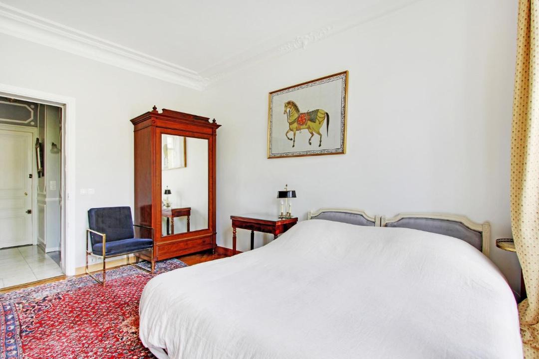 Photo of Bedroom in Chaillot