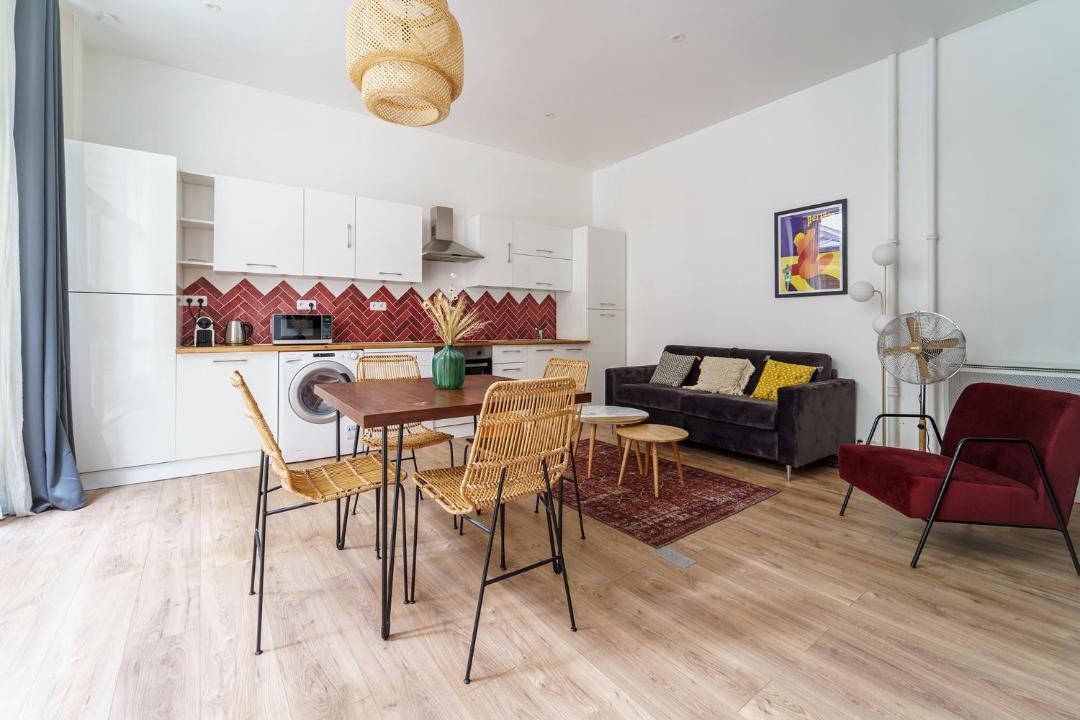 Photo of Livingroom in Hopital Saint-Louis