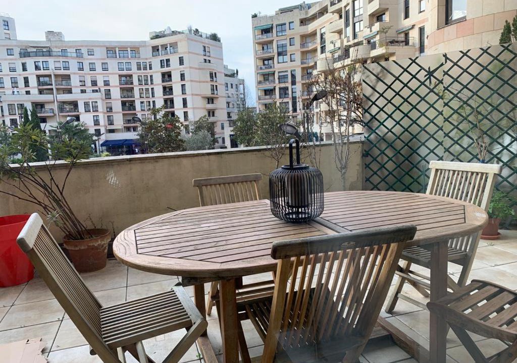 Photo of Patio Balcony in Levallois-Perret