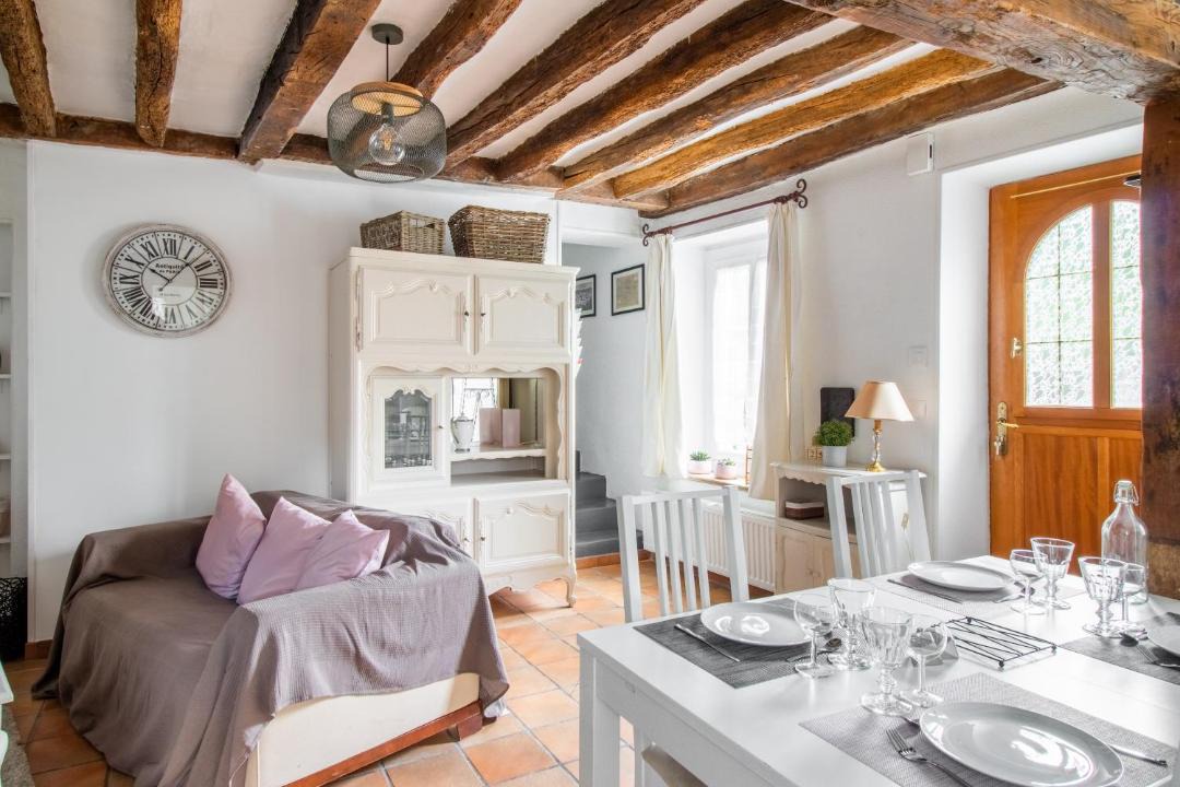 Photo of Livingroom in Isles-les-Villenoy