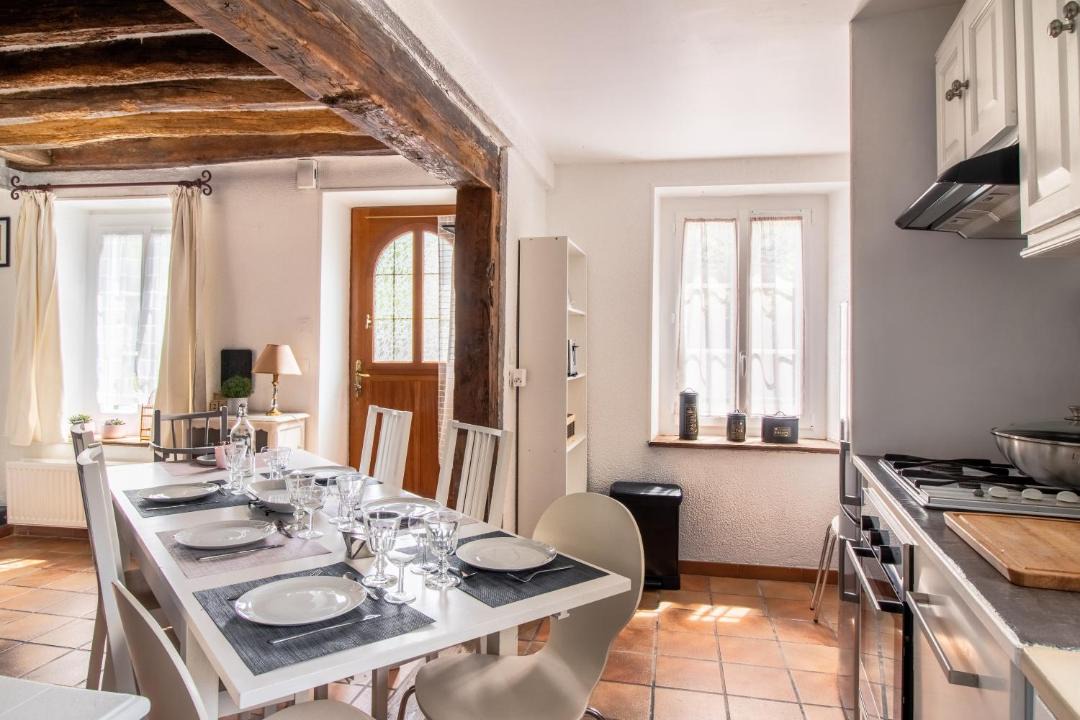 Photo of Livingroom in Isles-les-Villenoy
