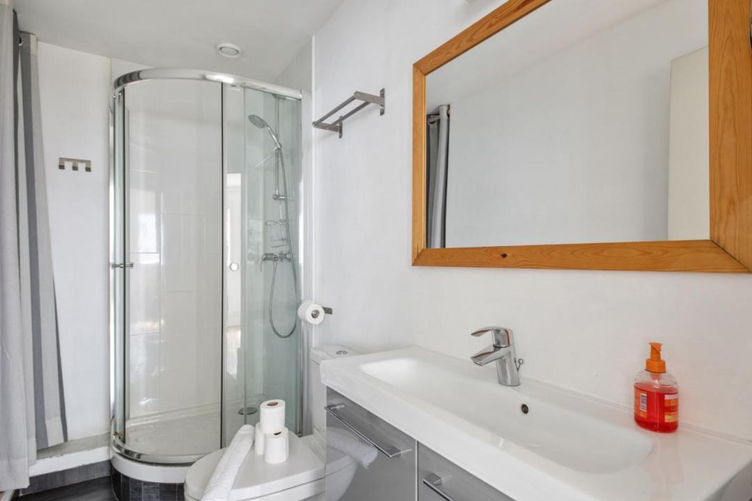 Photo of Bathroom in Grenelle