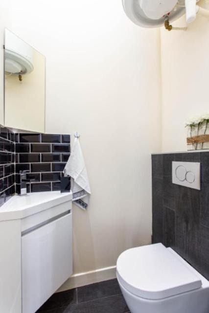 Photo of Bathroom in Bonne-Nouvelle
