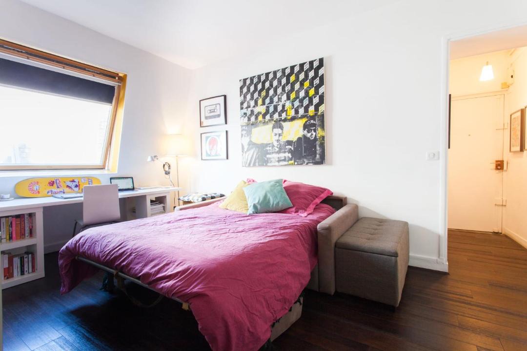 Photo of Bedroom in 9th Arrondissement