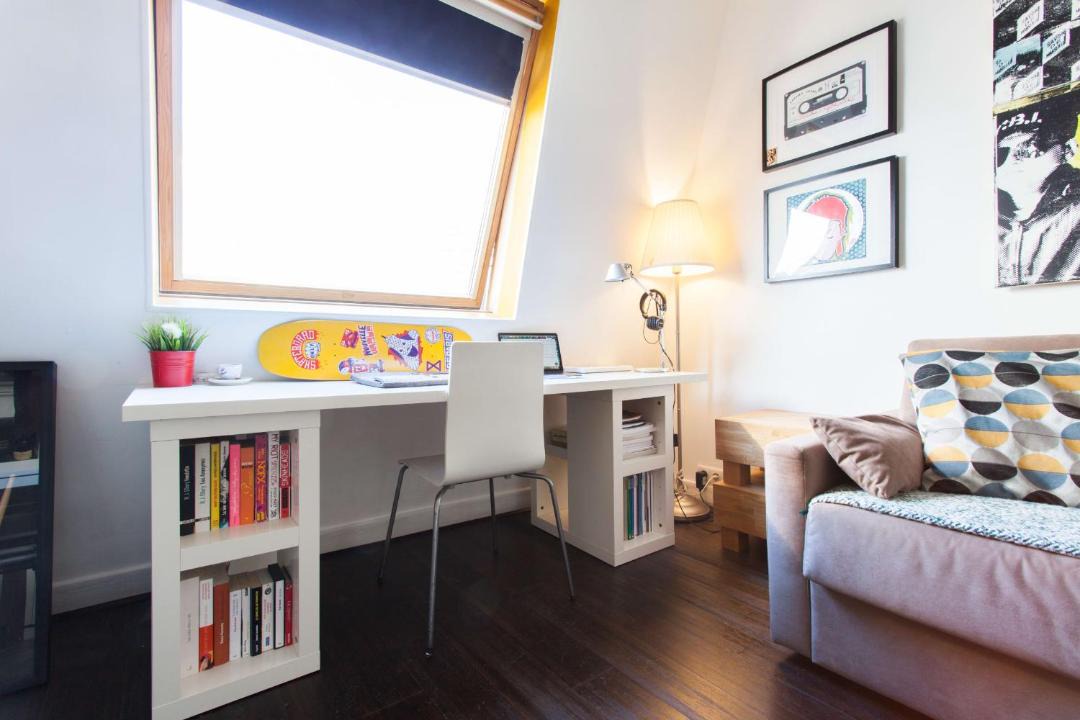 Photo of Livingroom in 9th Arrondissement