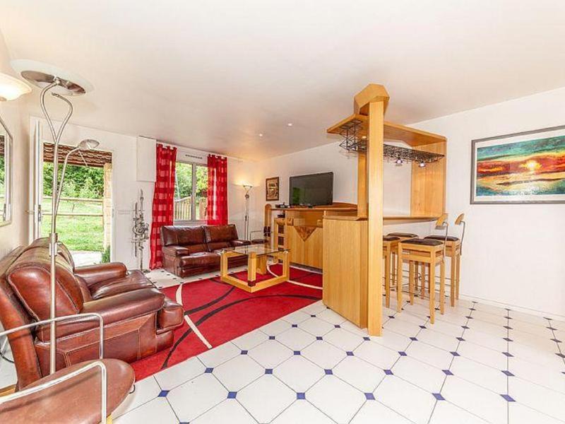 Photo of Livingroom in Suresnes