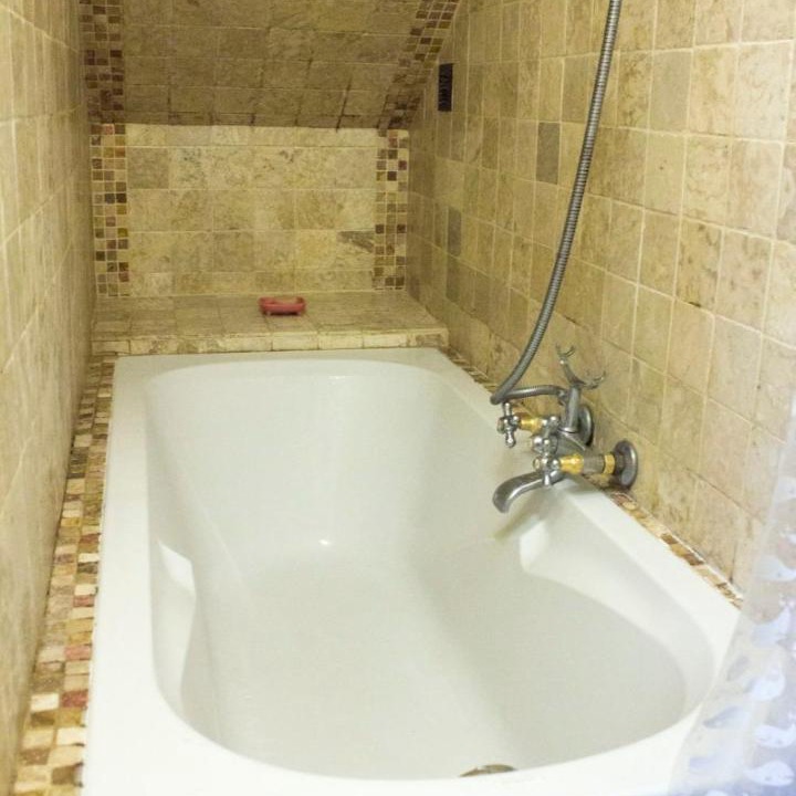 Photo of Bathroom in Combat