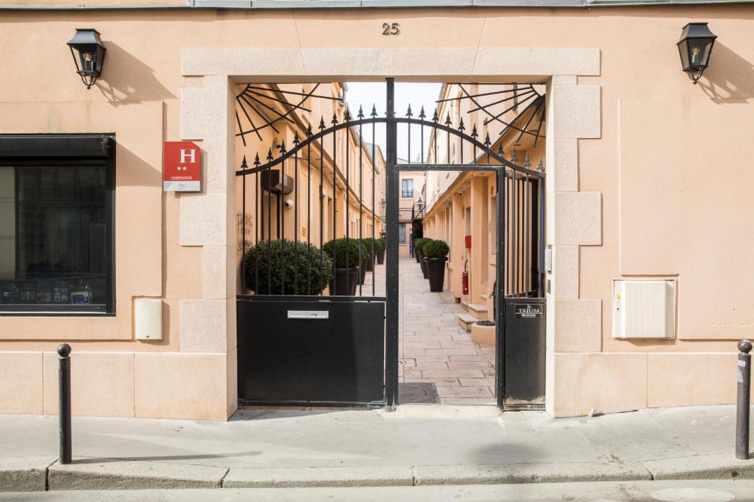 Photo of Others in Quartier Saint-Ambroise