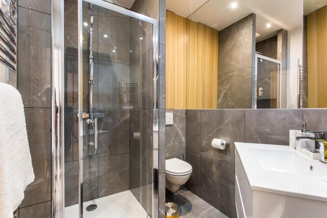 Photo of Bathroom in Chaillot