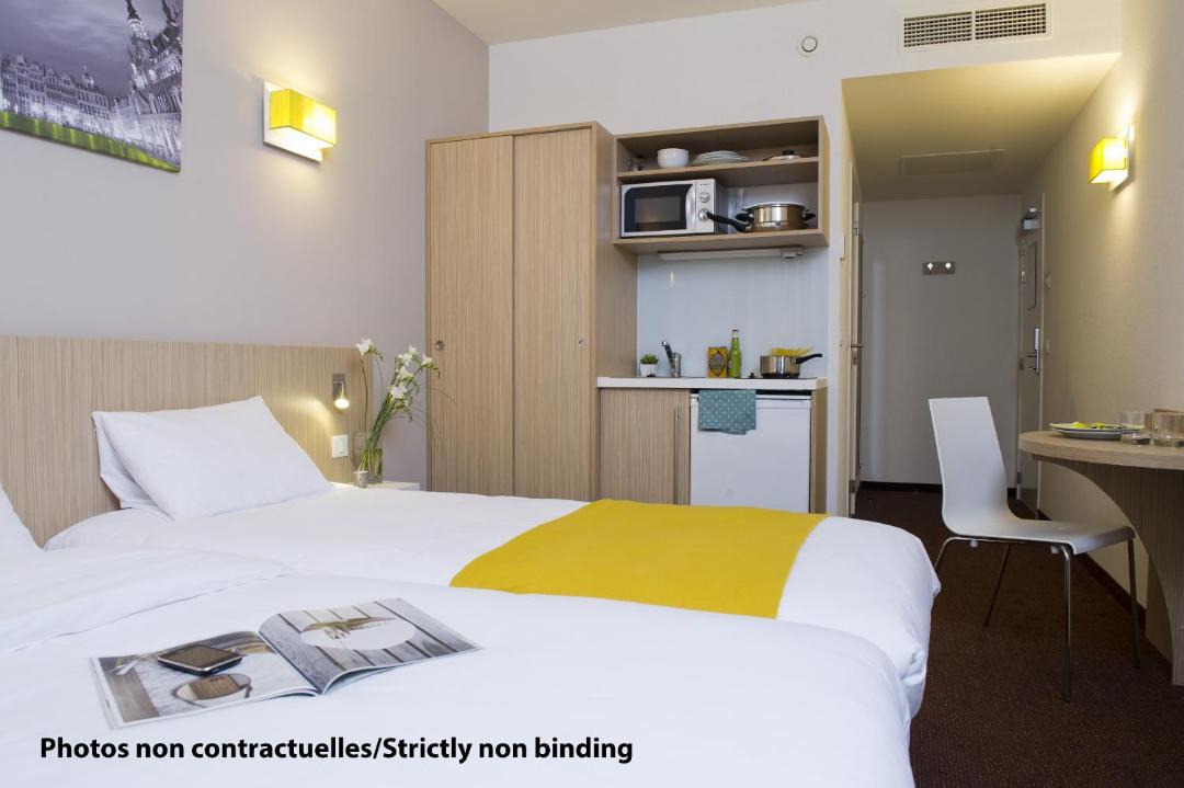 Photo of Bedroom in Clichy