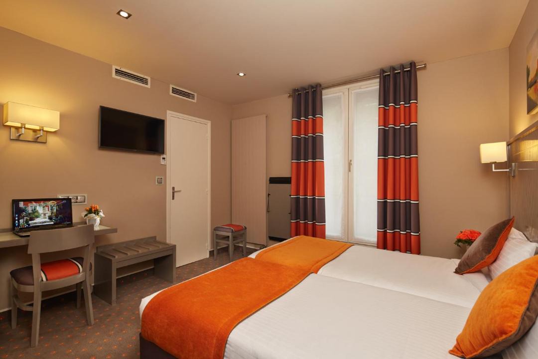 Photo of Bedroom in Grenelle
