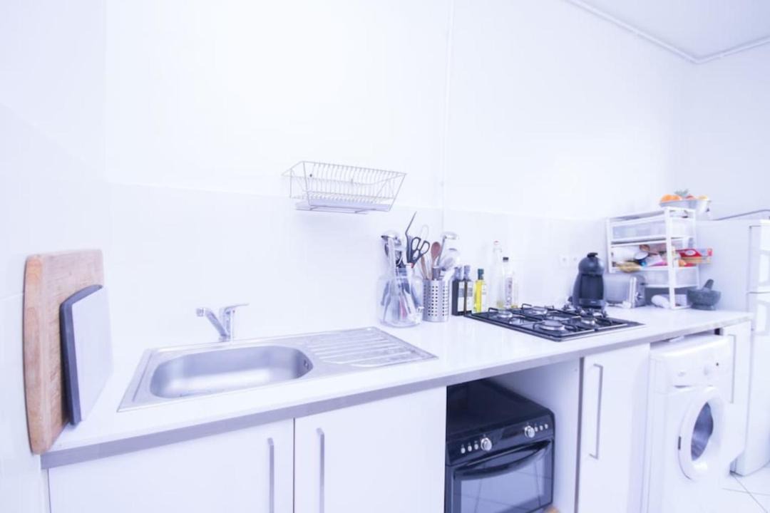 Photo of Kitchen in Combat