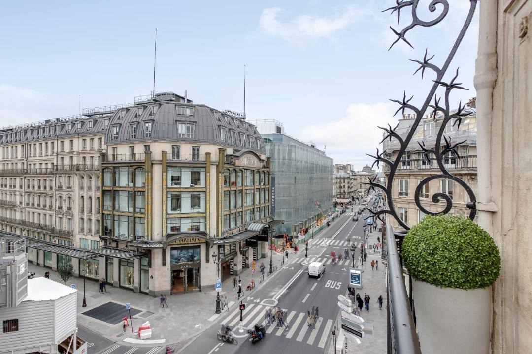 Photo of Others in Les Halles