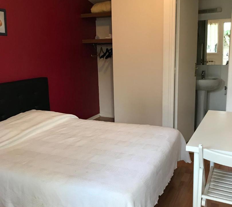Photo of Bedroom in Adamville
