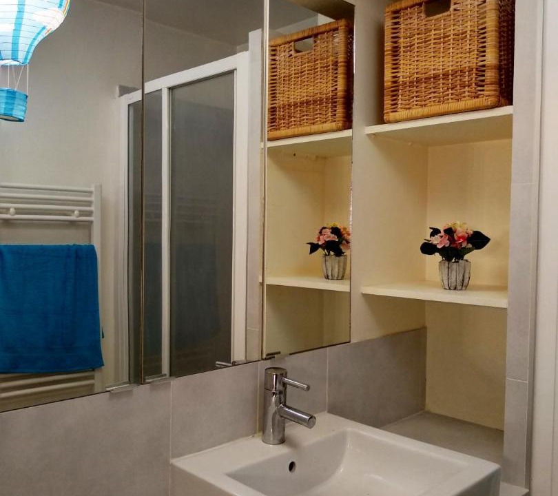Photo of Bathroom in Quartier de la Maison-Blanche