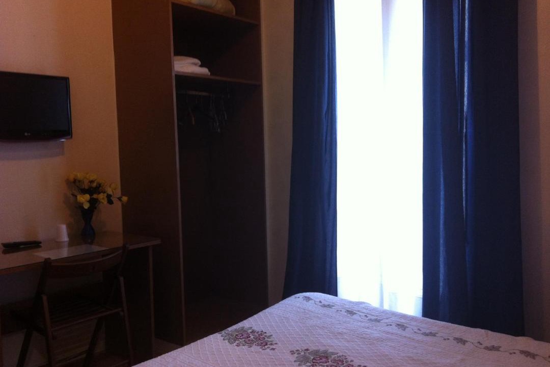Photo of Bedroom in Adamville