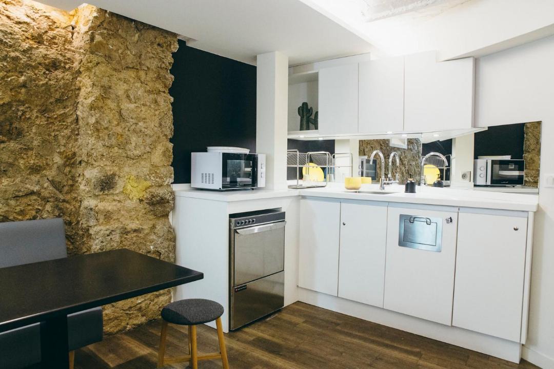 Photo of Kitchen in Combat