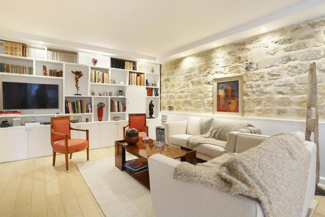 Photo of Livingroom in Chaillot