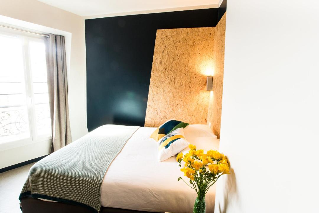 Photo of Bedroom in Combat
