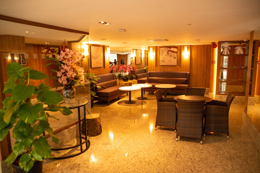 Grand Suite Eiffel with Balcony