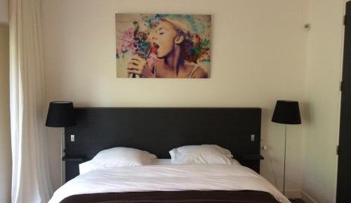Superior King Suite