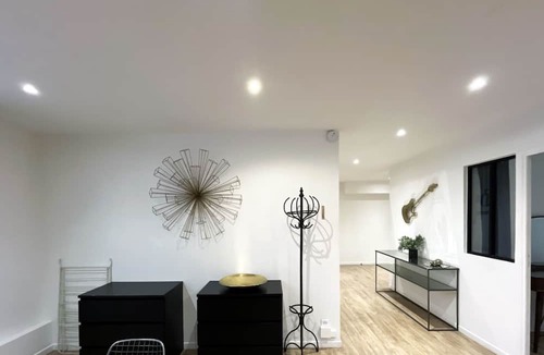 Amerique Apartment | Urban Flat 185 - Pretty 2 Bedroom Apartment in Paris