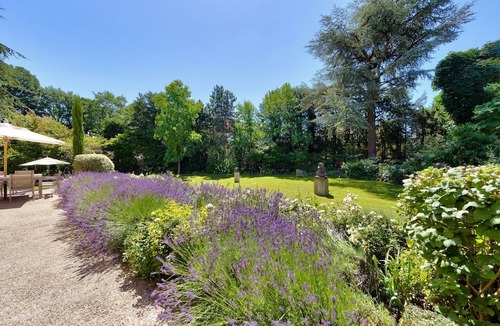 Garches Villa | Vrbo Property