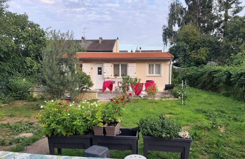 Tremblay-en-France Apartment | Appart T2 Proche Aéroport Roissy